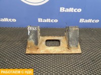 Кронштейн глушителя основного