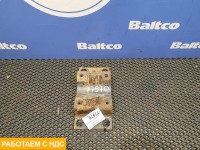 Кронштейн корпуса подножек